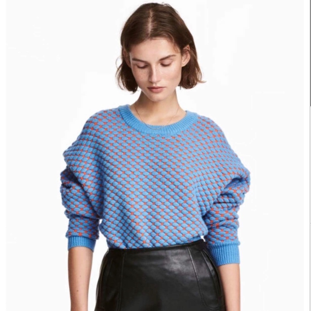 H&M Vibrant Blue and Pink Knit Sweater - Picture 2 of 5